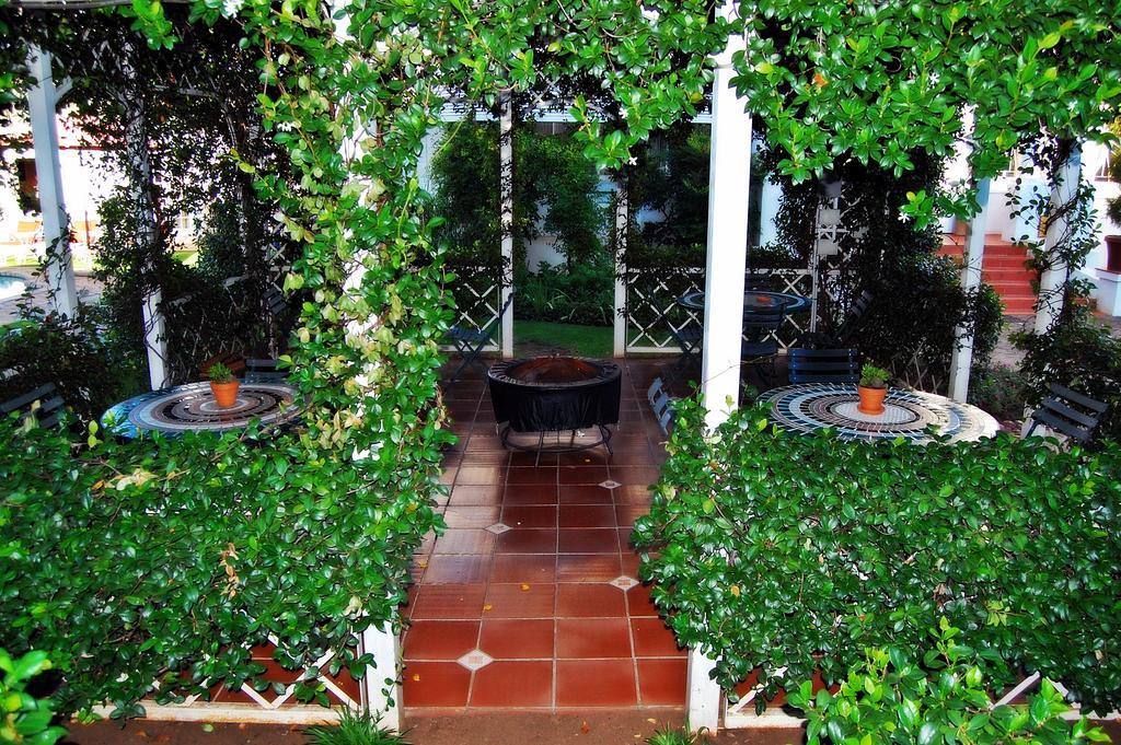 A Tapestry Garden Guest House Potchefstroom Kültér fotó